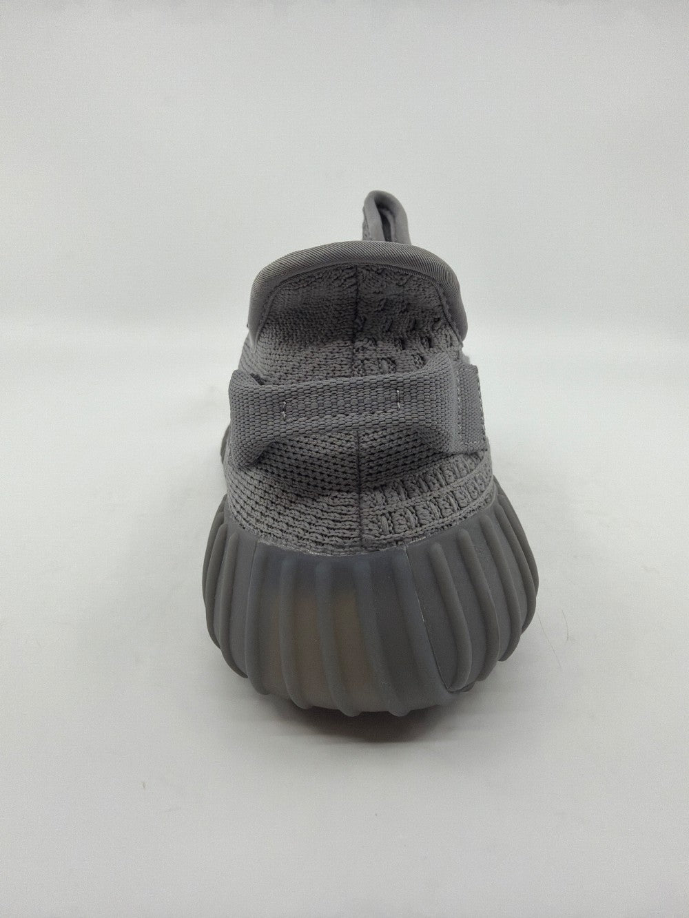 *USED* YEEZY 350 V2 - STEEL GREY|44571