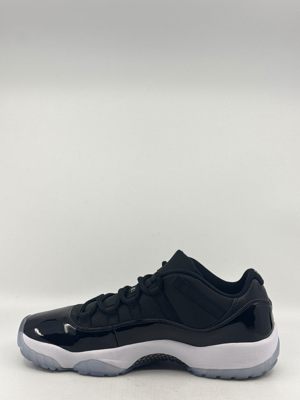 *USED* AJ 11 LOW - SPACE JAM|44627