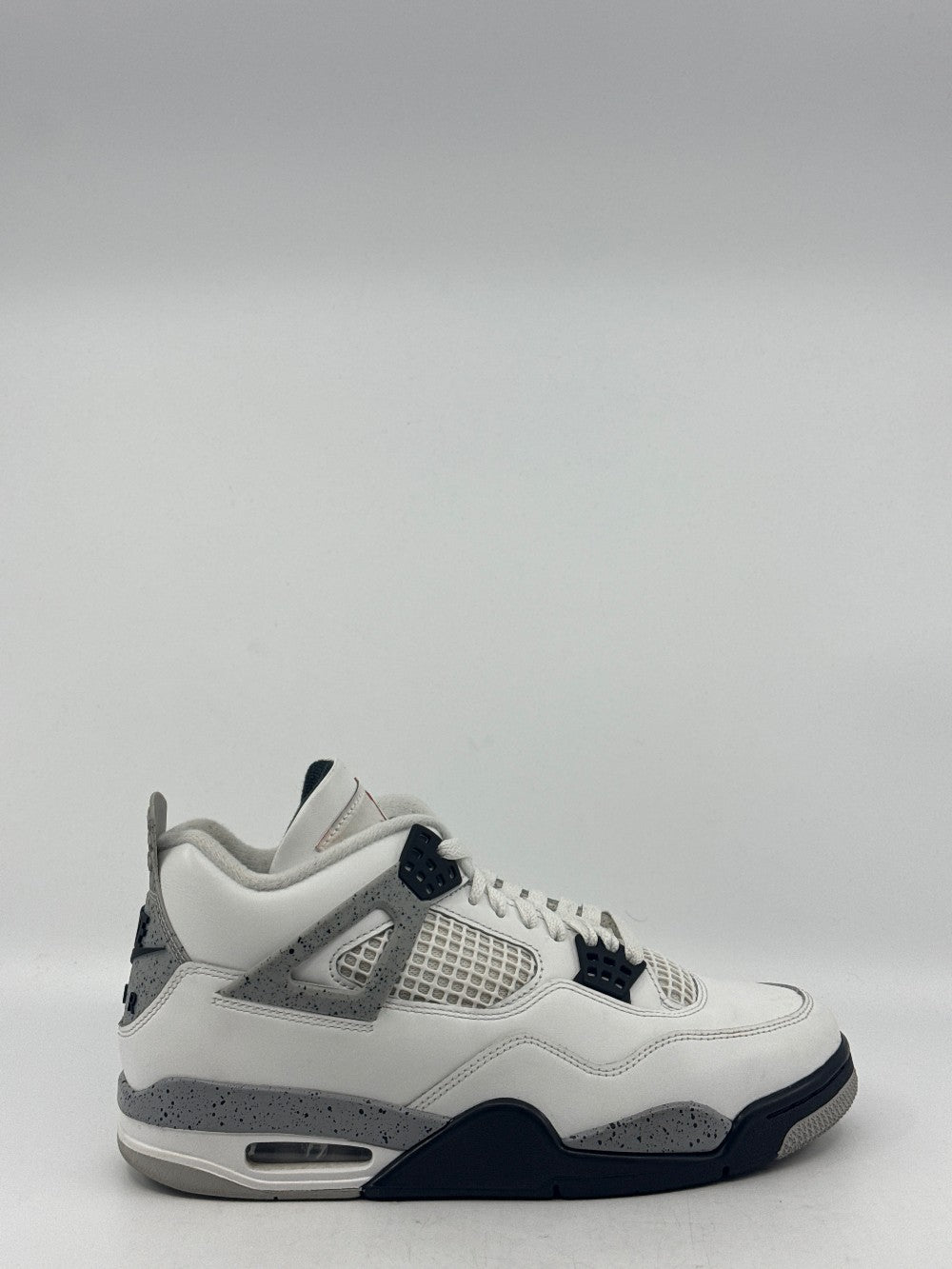 *USED* AJ 4 - WHITE CEMENT (2025)|44649