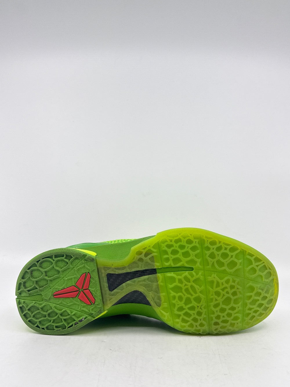 *USED/NO BOX* NIKE KOBE 6 PROTRO - GRINCH (2020)|44675