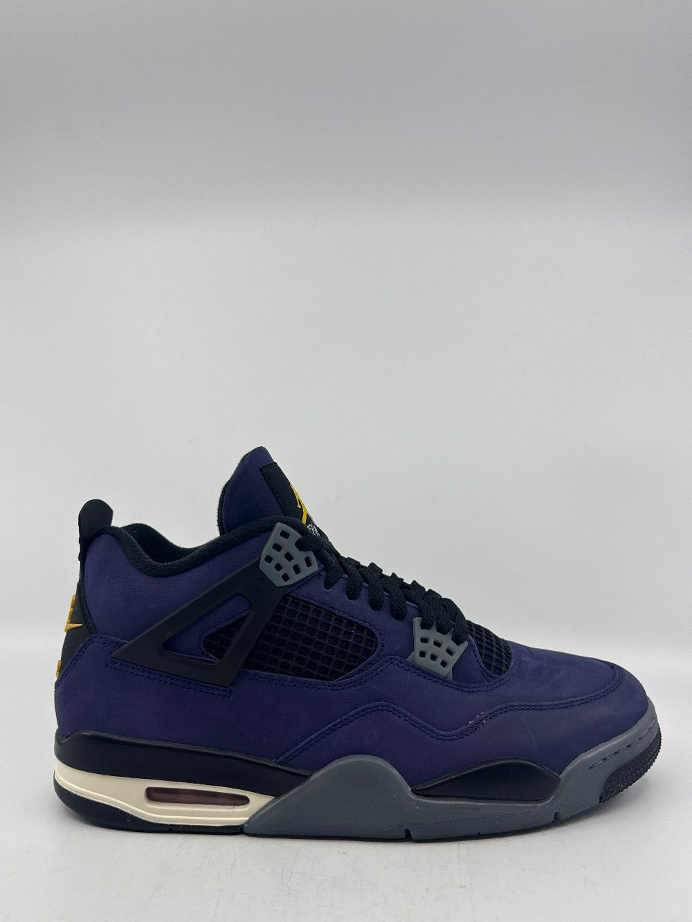 *USED* AJ 4 - LAKERS|44681