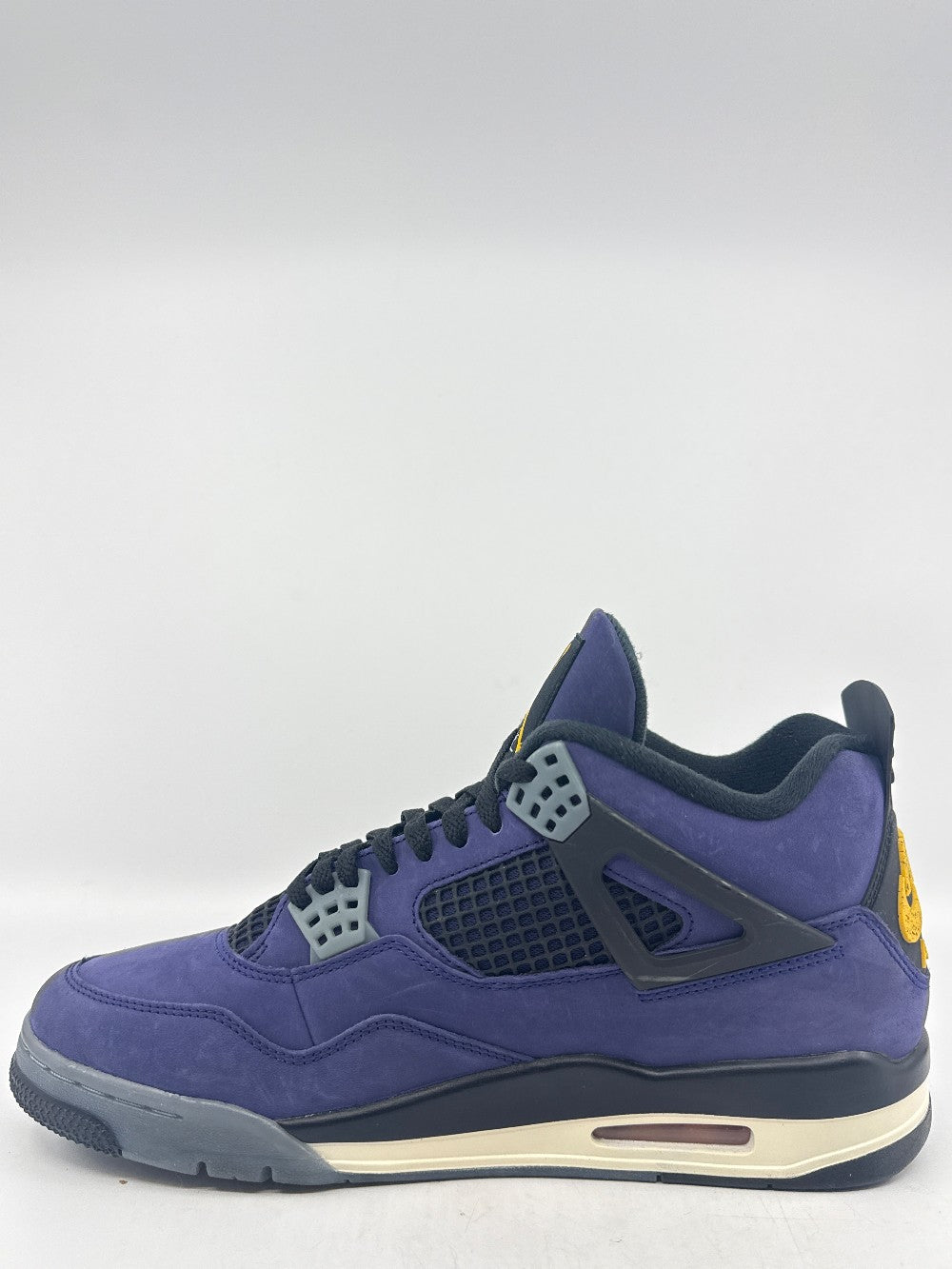 *USED* AJ 4 - LAKERS|44683