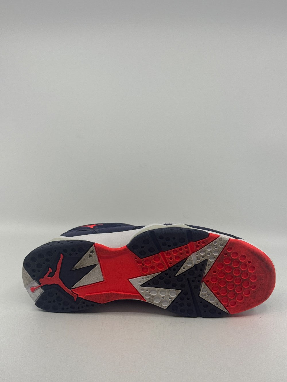 *USED* AJ 7 - QUAI 54 (2022)|44744