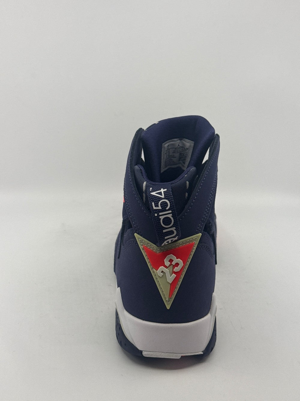 *USED* AJ 7 - QUAI 54 (2022)|44746