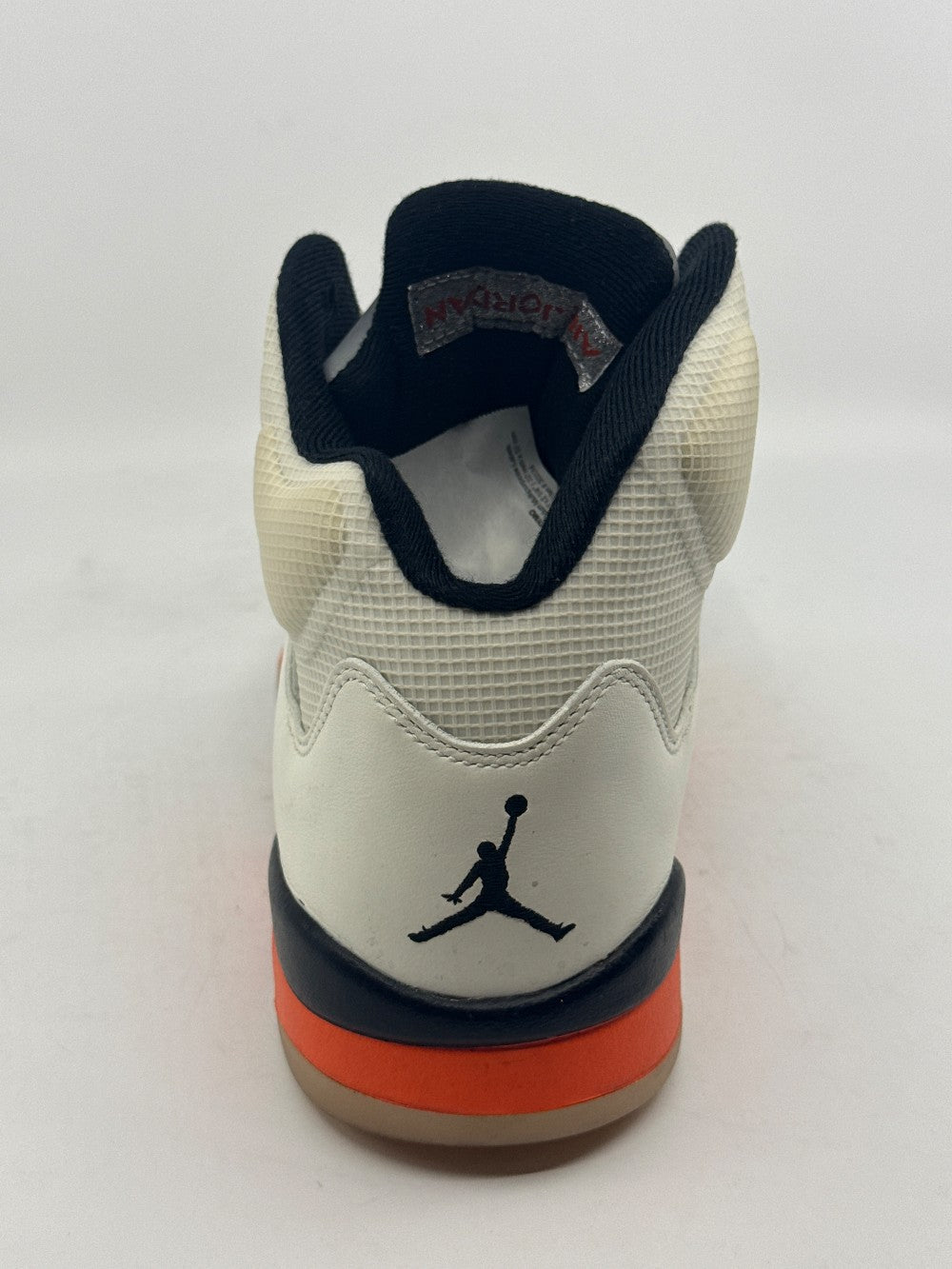 *USED* AJ 5 - SHATTERED BACKBOARD|44843