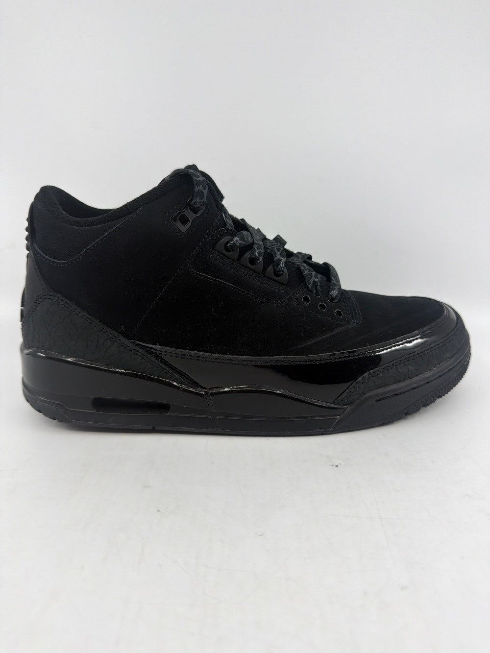 *USED* AJ 3 - BLACK CAT (2025)|44858