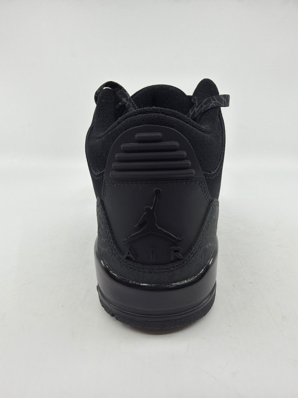 *USED* AJ 3 - BLACK CAT (2025)|44866
