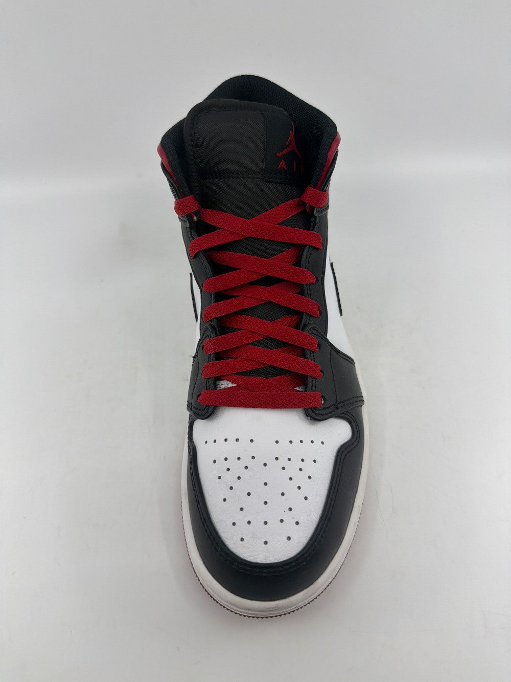 *USED* AJ 1 MID - GYM RED BLACK TOE|44874