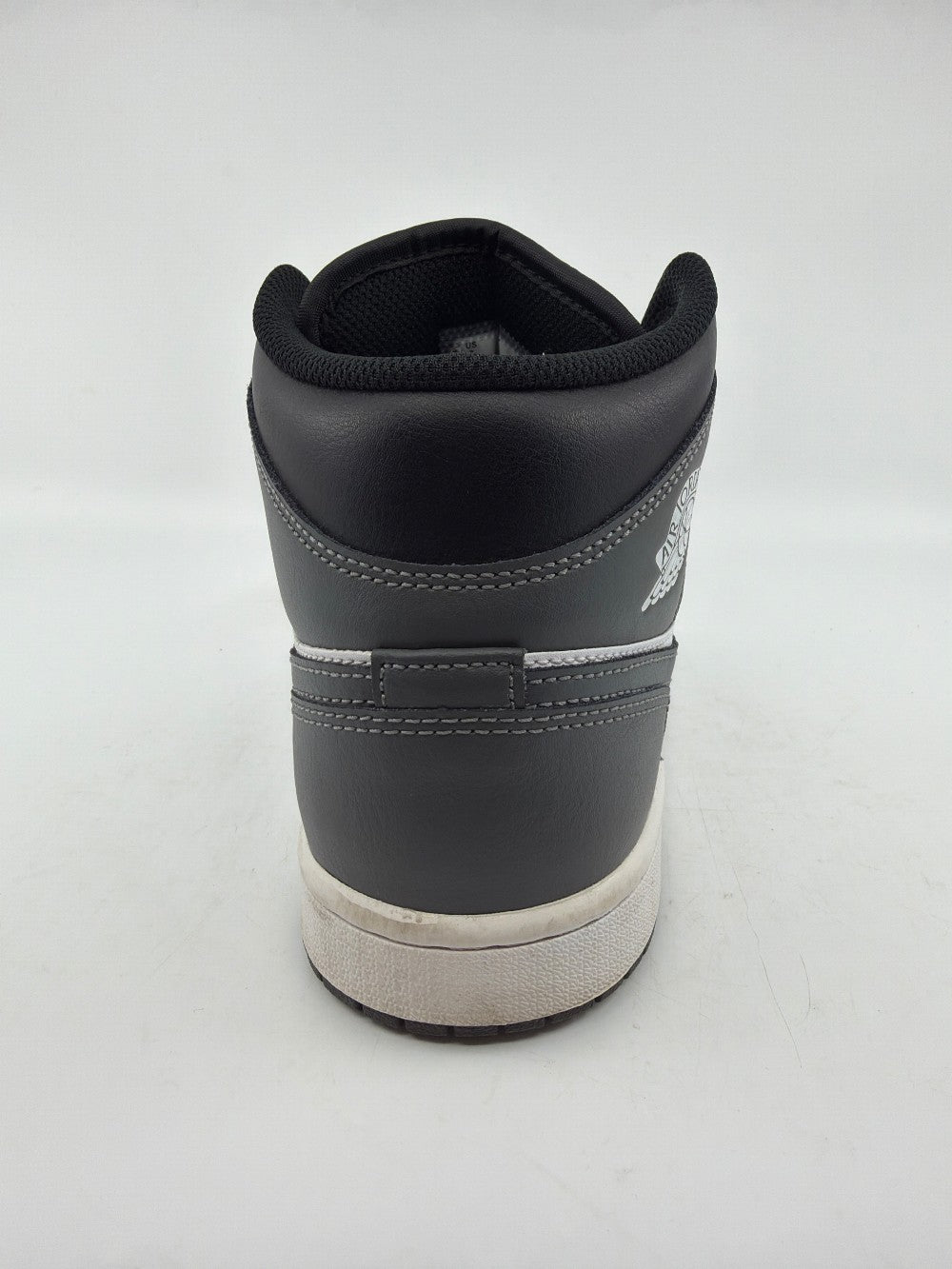 *USED* AJ 1 MID - BLACK WHITE IRON GREY|44881