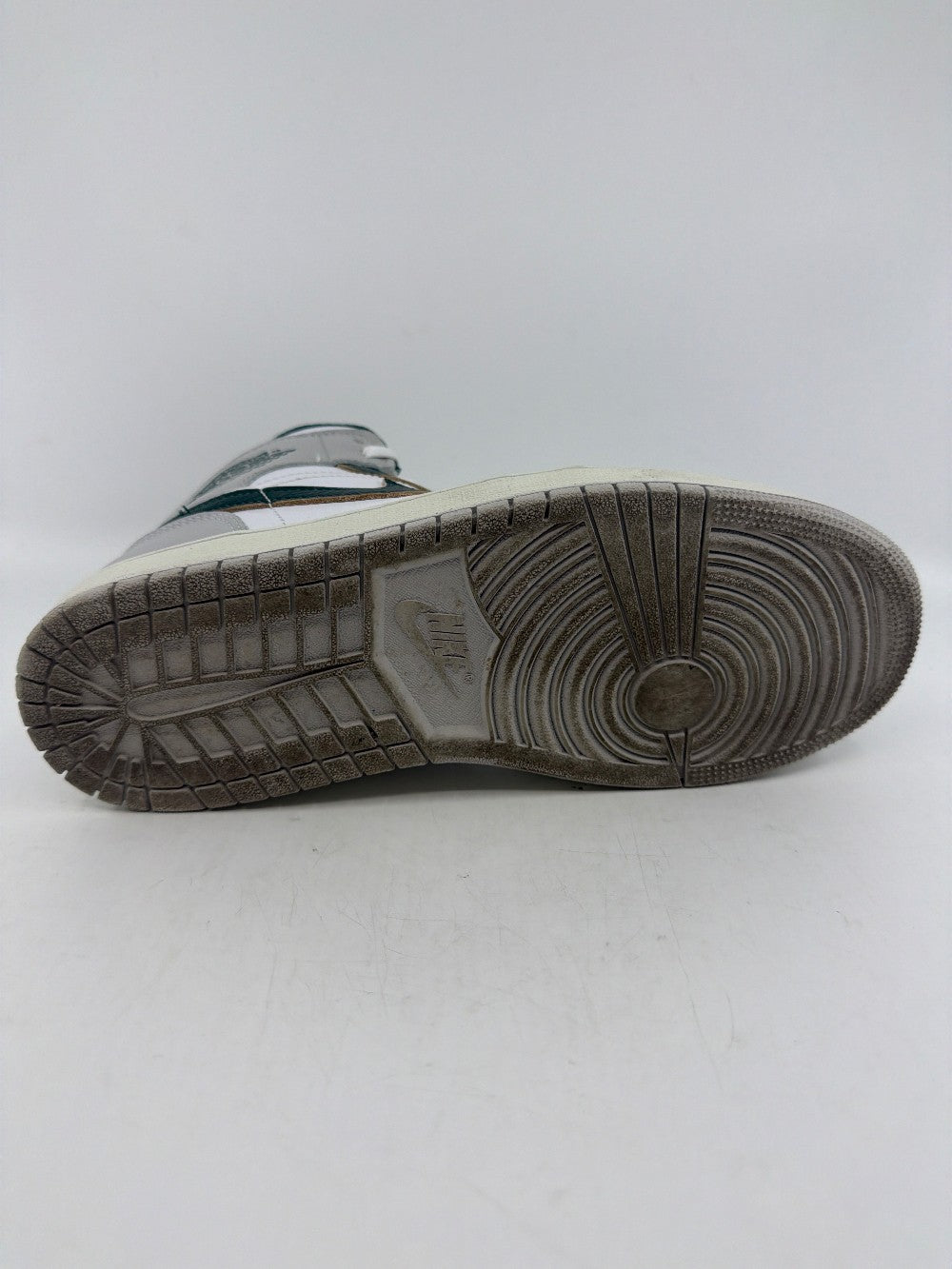 *USED* AJ 1 MID SE - OXIDIZED GREEN|44892