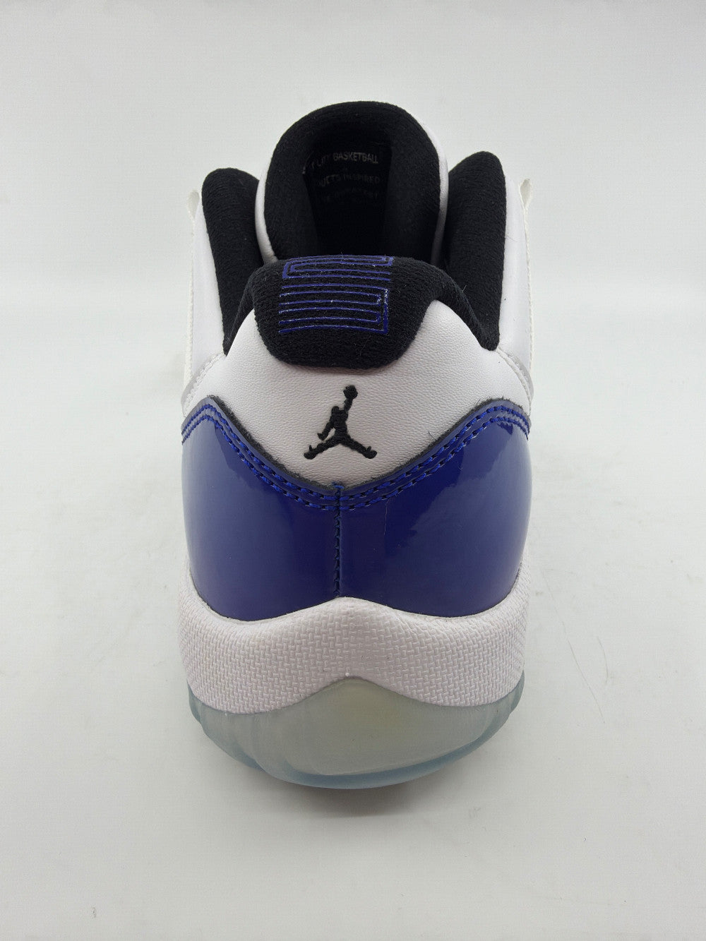 *NO BOX* AJ 11 LOW (W) - WHITE CONCORD|44906