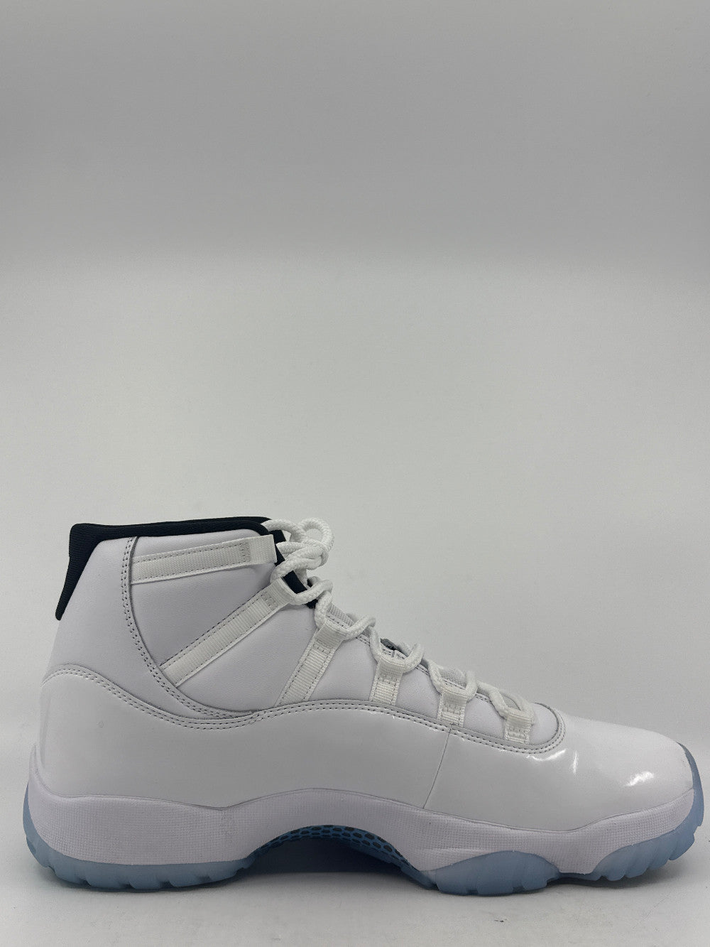 *VNDS* AJ 11 - LEGEND BLUE (2024)|44915