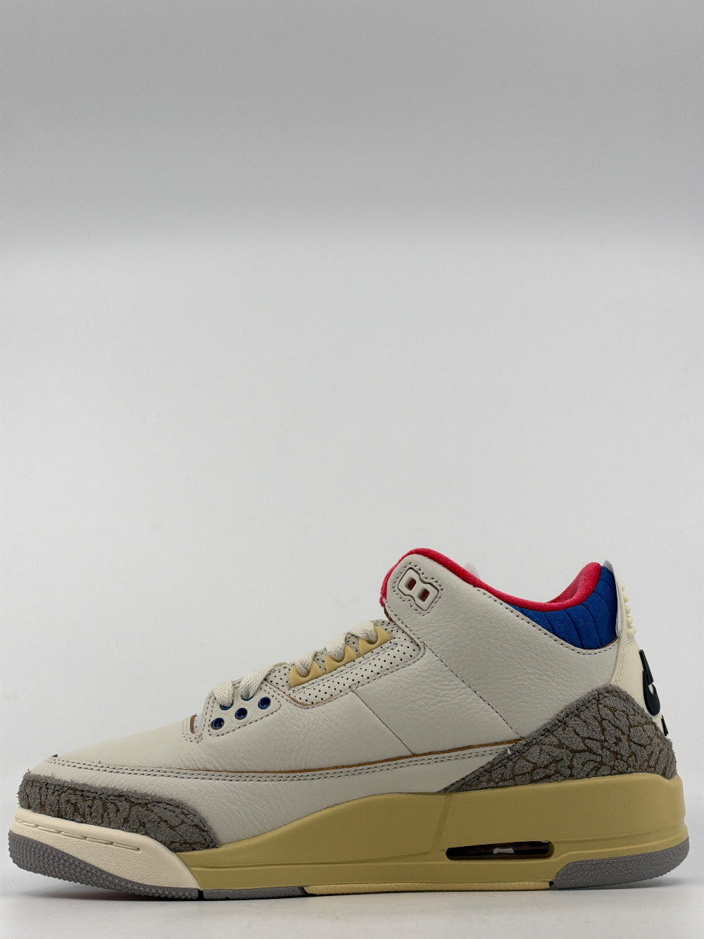 AJ 3 - SEOUL 2.0|44930