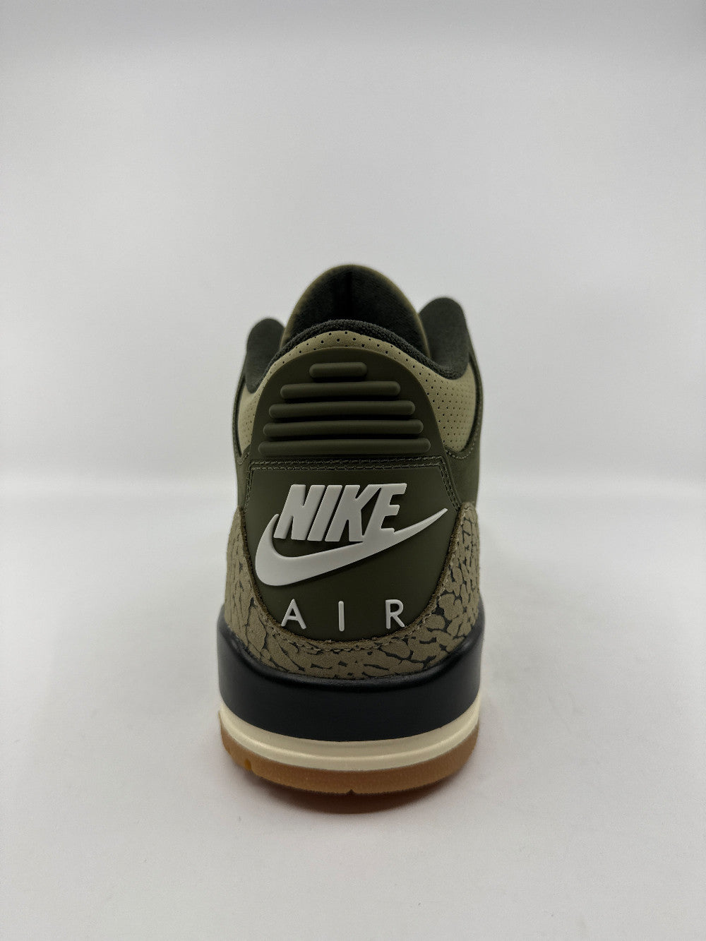 AJ 3 - FAMILY AFFAIR|45186