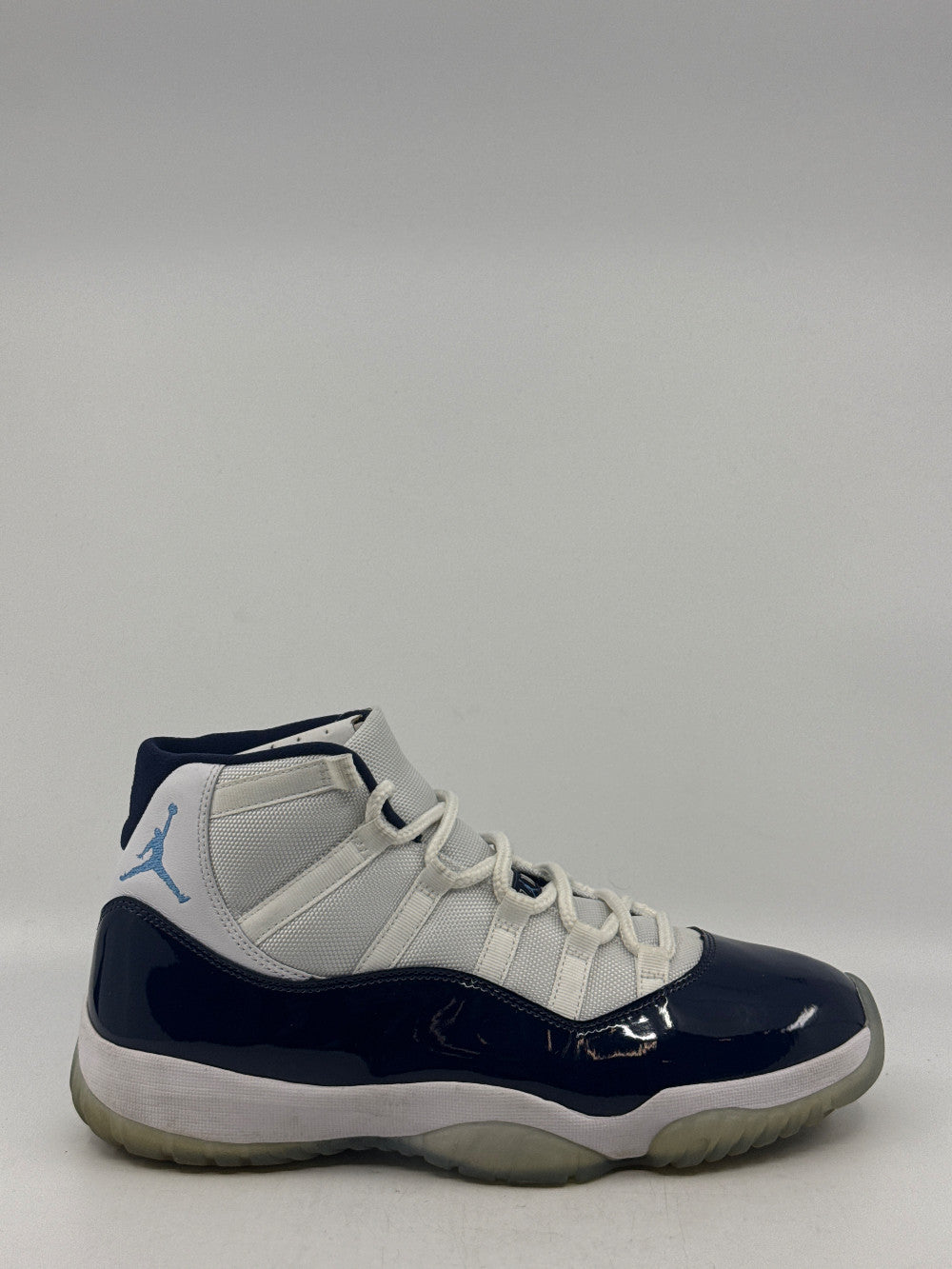 *USED* AJ 11 - UNC WIN LIKE 82|45403