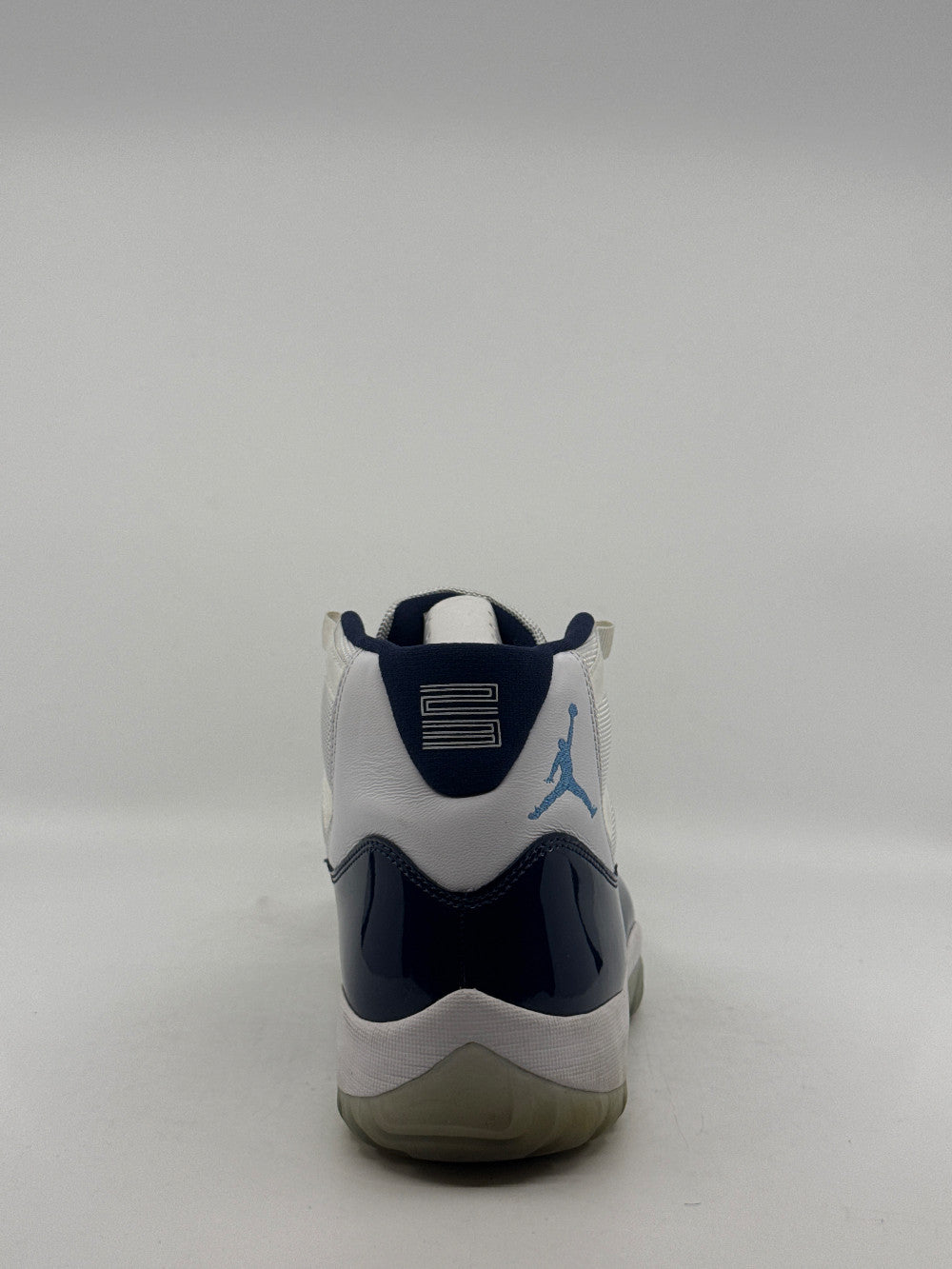 *USED* AJ 11 - UNC WIN LIKE 82|45404