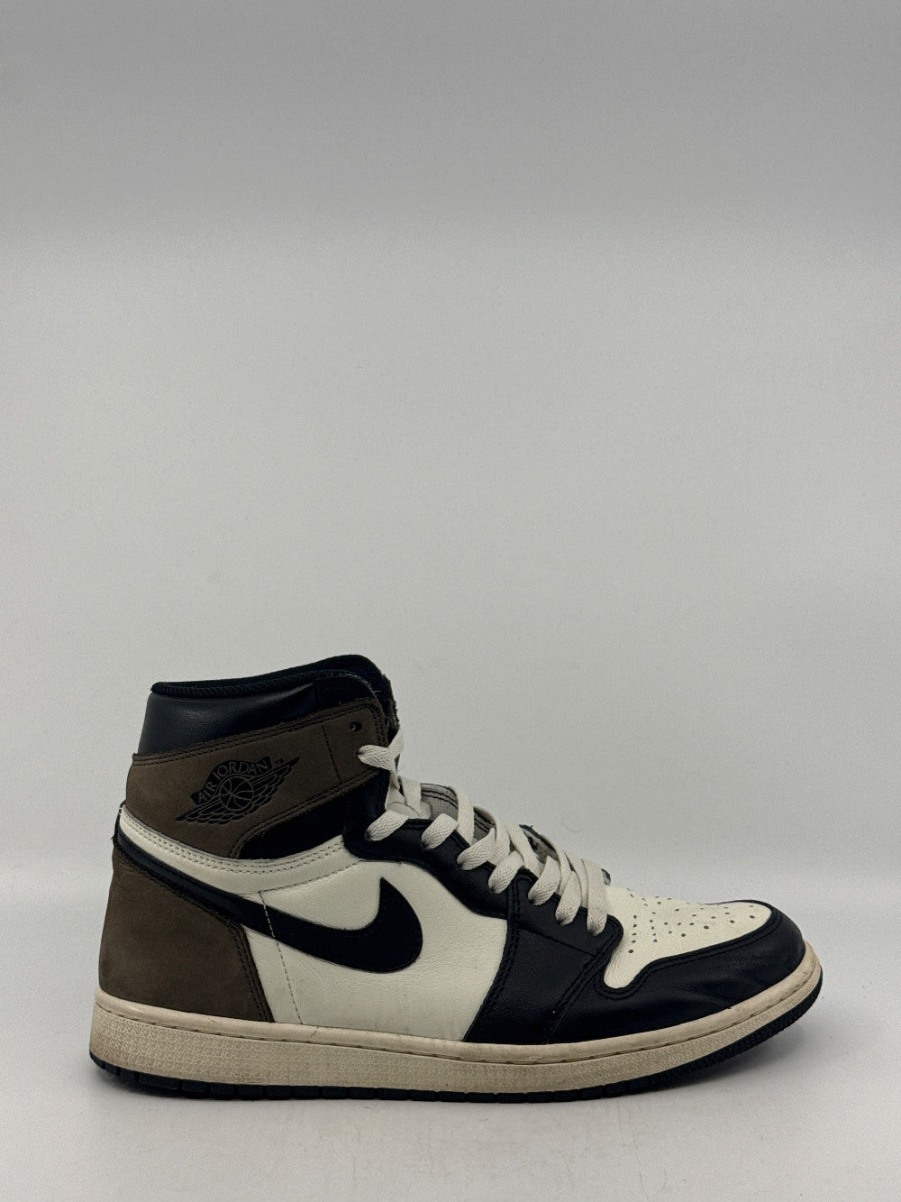 *USED* AJ 1 - DARK MOCHA|45433