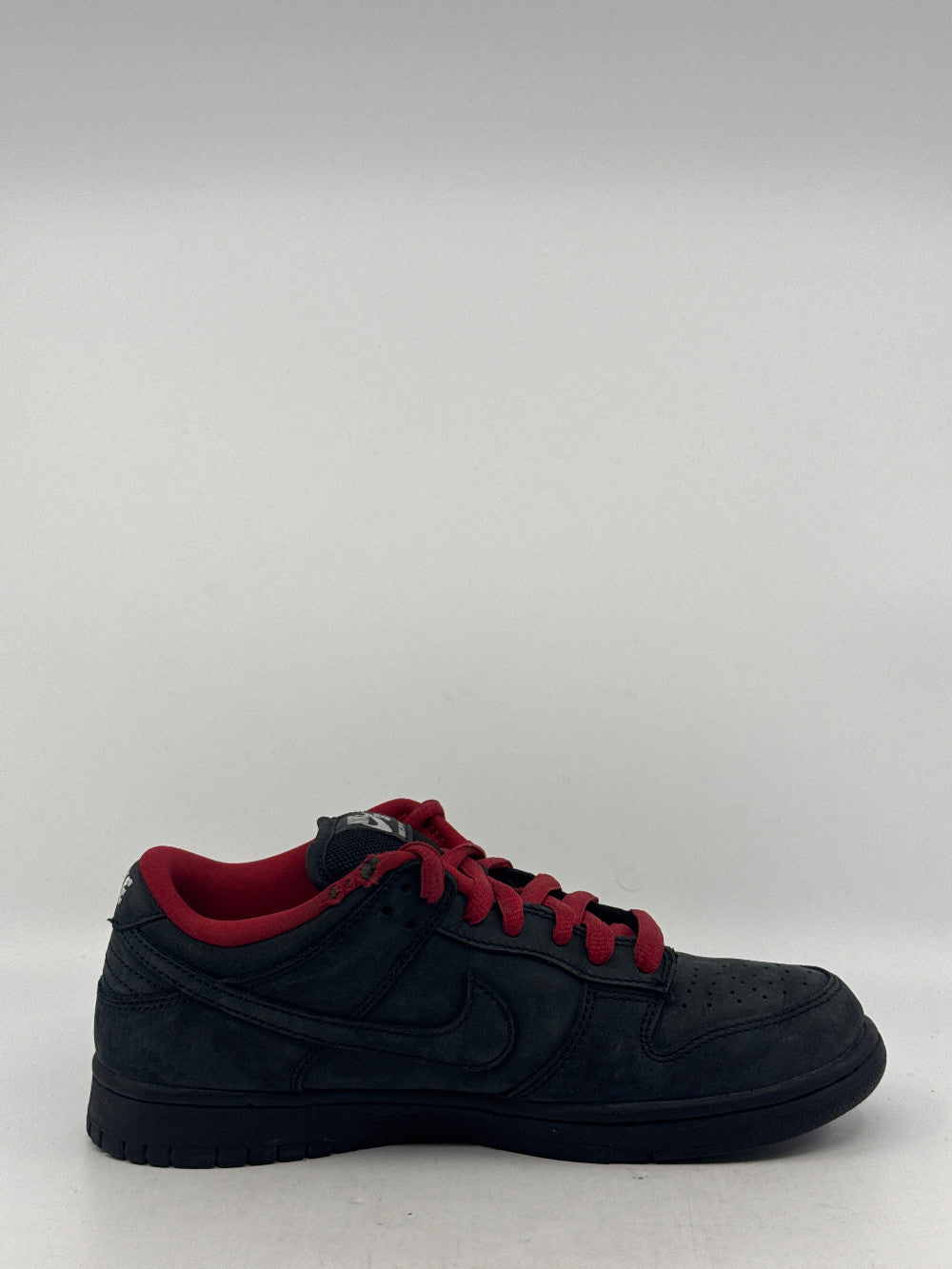 *USED* NIKE SB DUNK LOW X SUPREME - 94 BLACK|45465