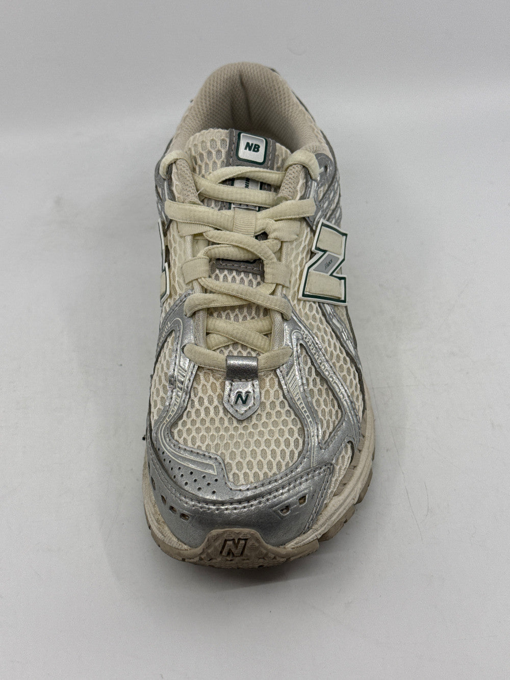 *USED* NEW BALANCE 1906R - SILVER METALLIC SEA SALT|45533