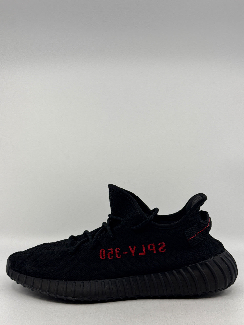 *USED* YEEZY 350 V2 - BRED|45593