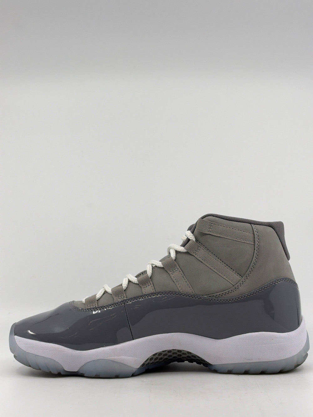 *USED* AJ 11 - COOL GREY (2021)|45625