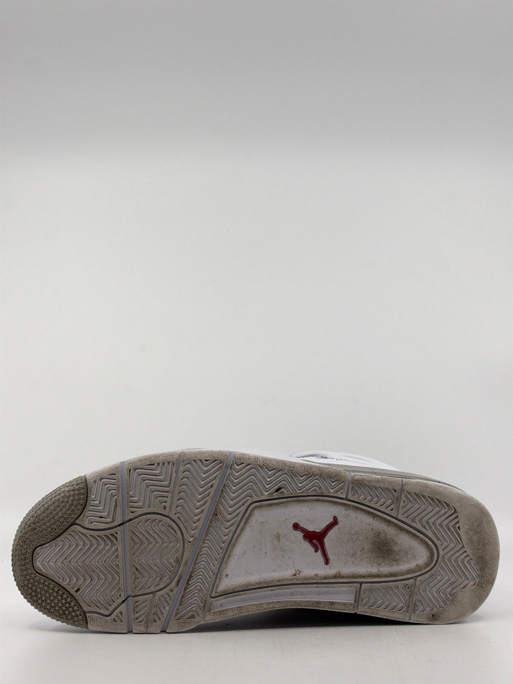 *USED* AJ 4 - OREO (2021)|45670