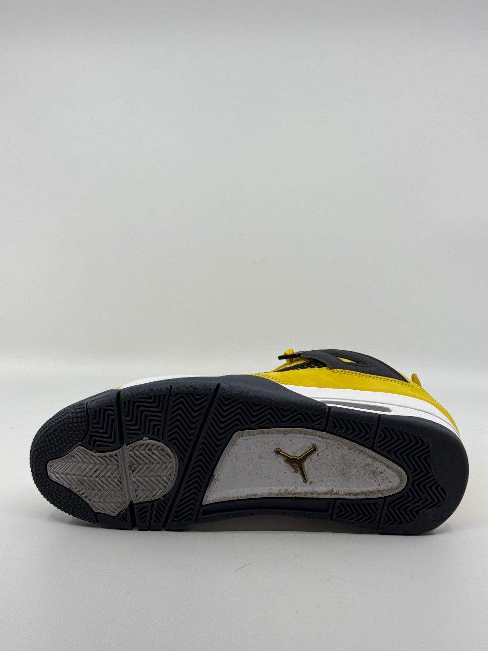 *USED* AJ 1 - LIGHTNING (2021)|45798