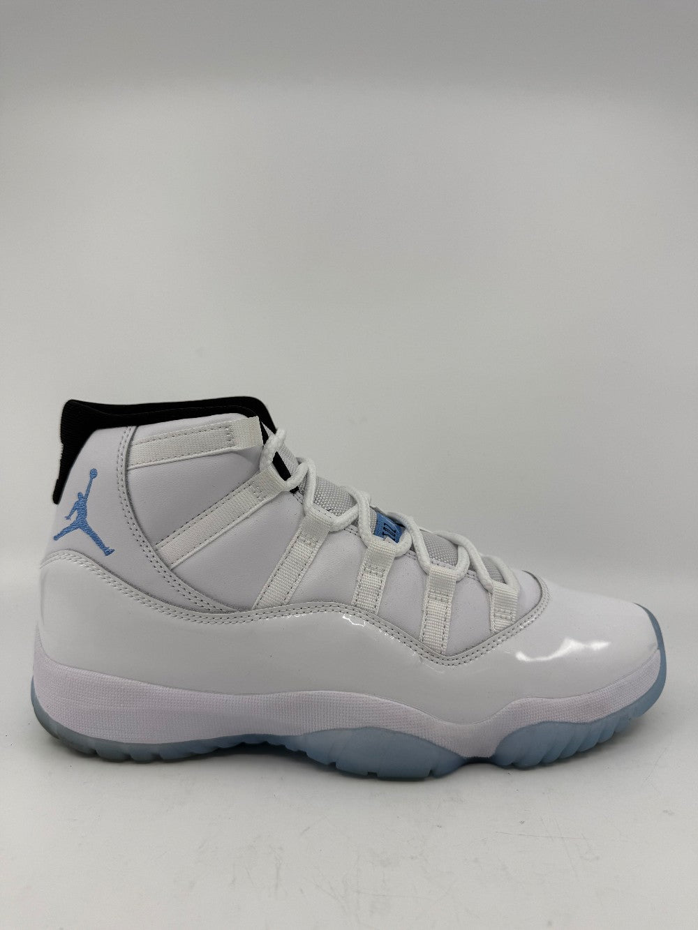 *USED* AJ 11 - LEGEND BLUE (2024)|34931