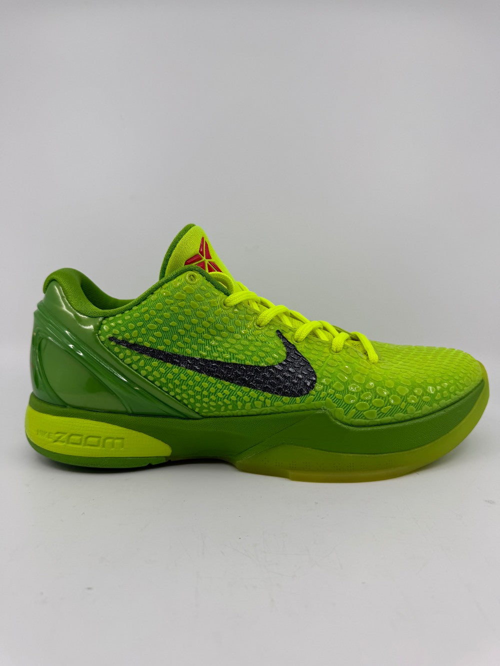 *USED* NIKE KOBE 6 PROTRO - GRINCH (2020)|29297